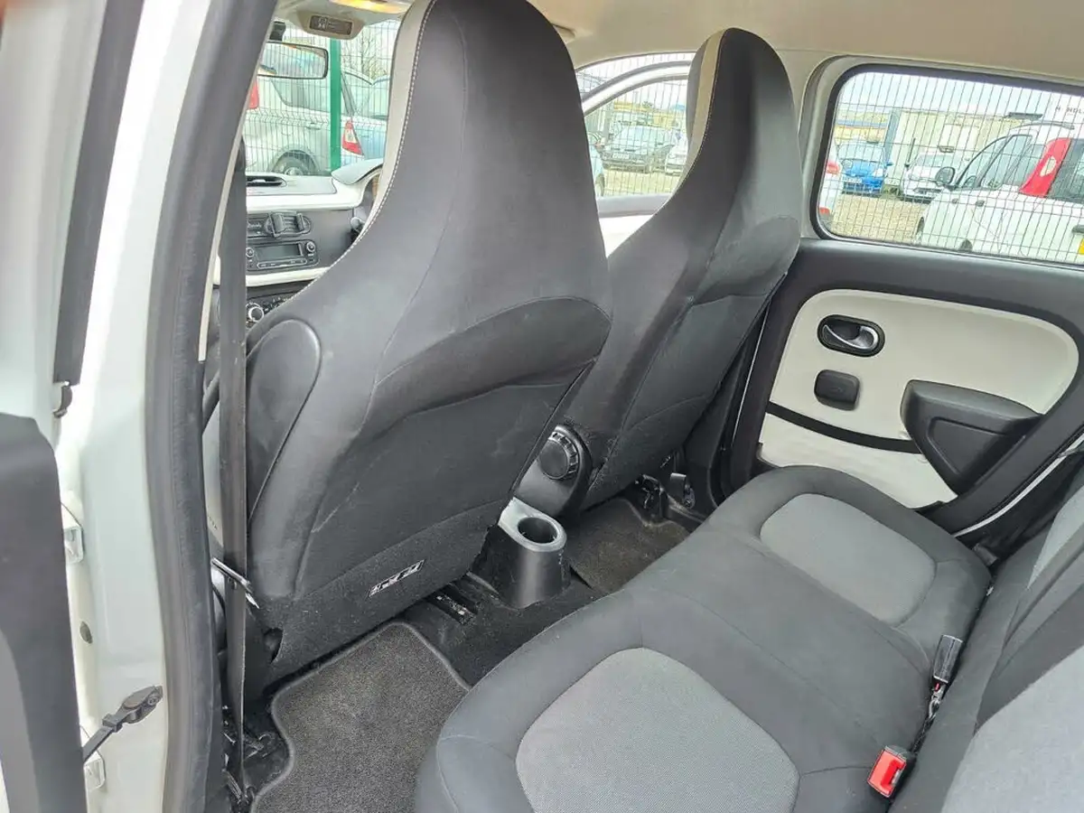 2016-renault-twingo-10-sce-dynamique-big-25