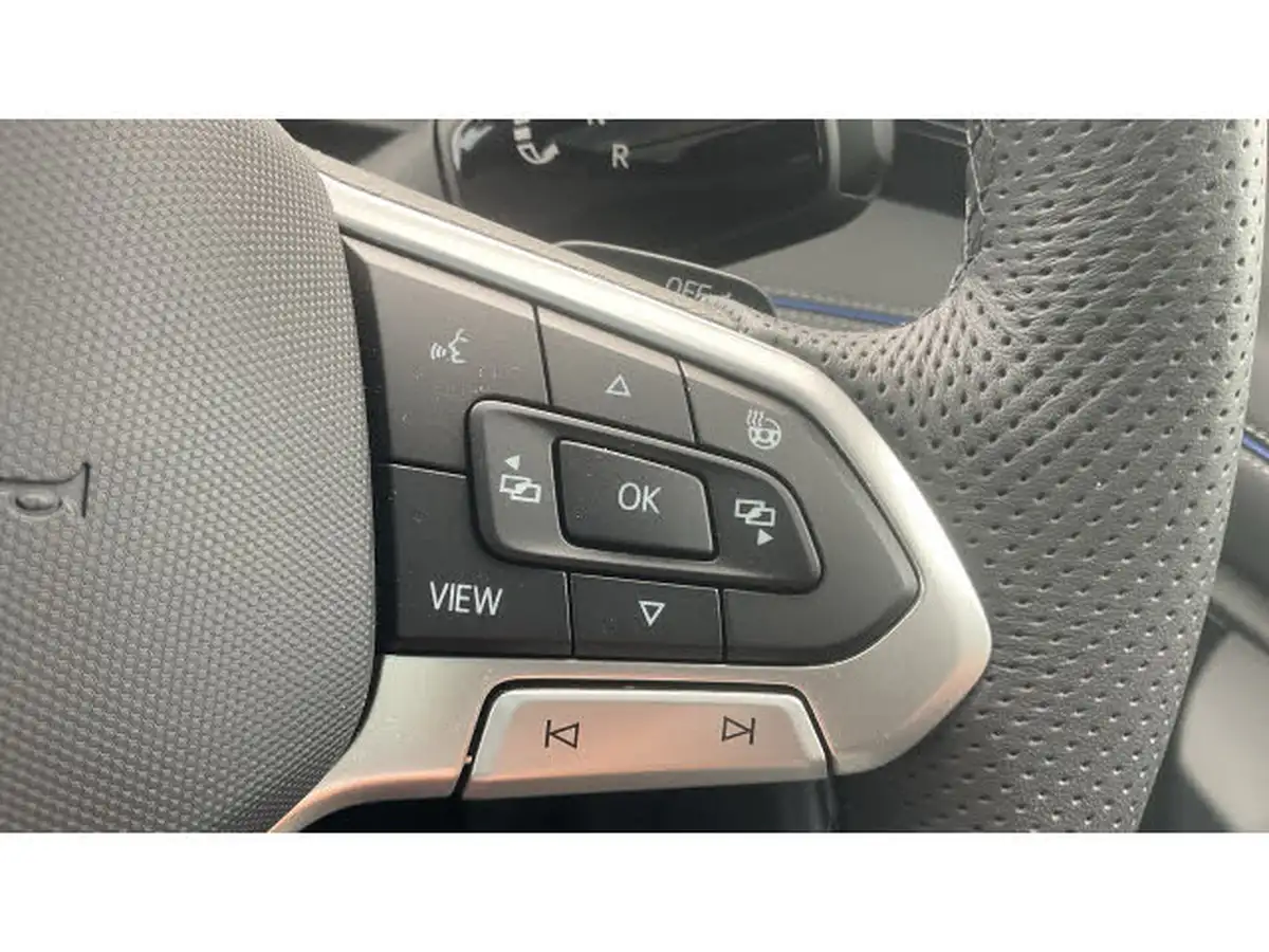 2024-volkswagen-tiguan-15-tsi-r-line-272ps-ehybrid-big-17