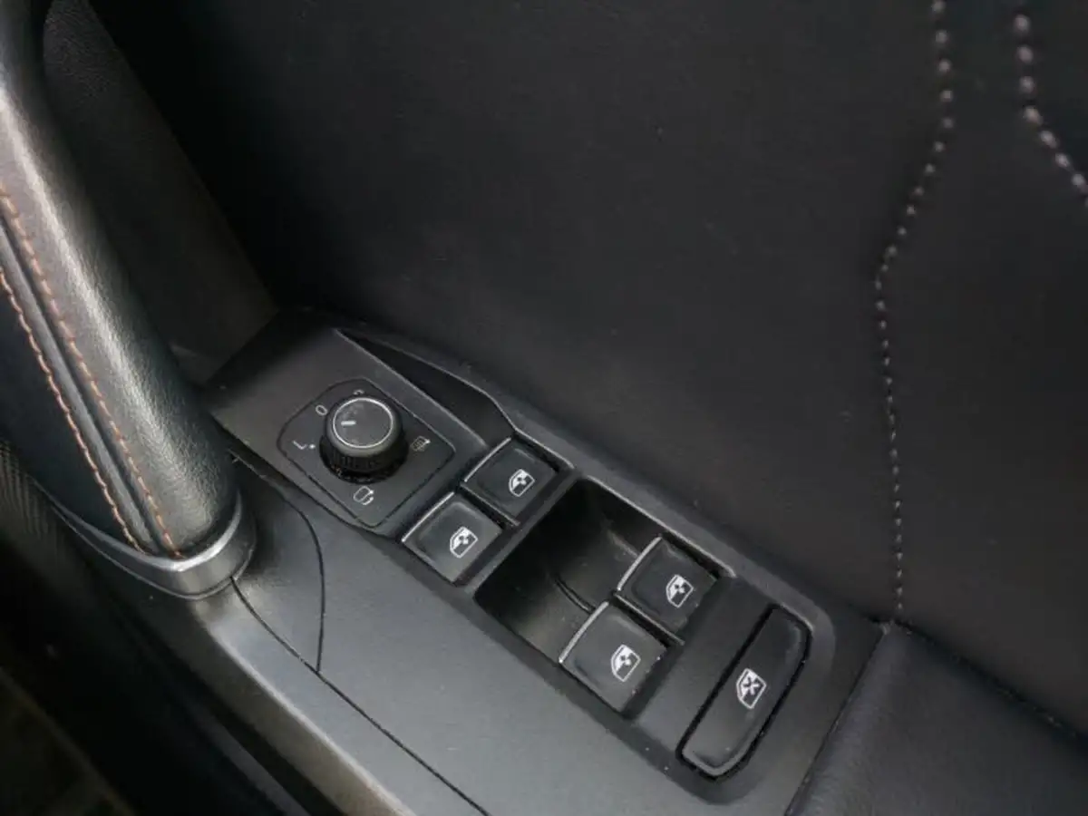 2021-cupra-formentor-15-tsi-v2-big-12