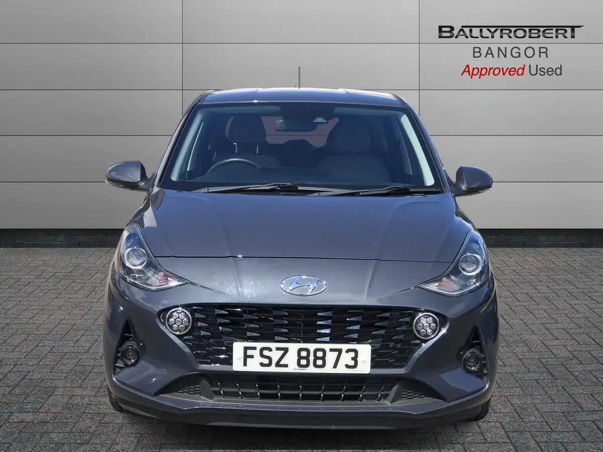 2022-hyundai-i10-10-premium-auto-big-9