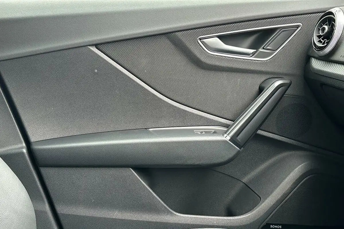 2024-audi-q2-15-35-tfsi-s-line-tronic-big-38