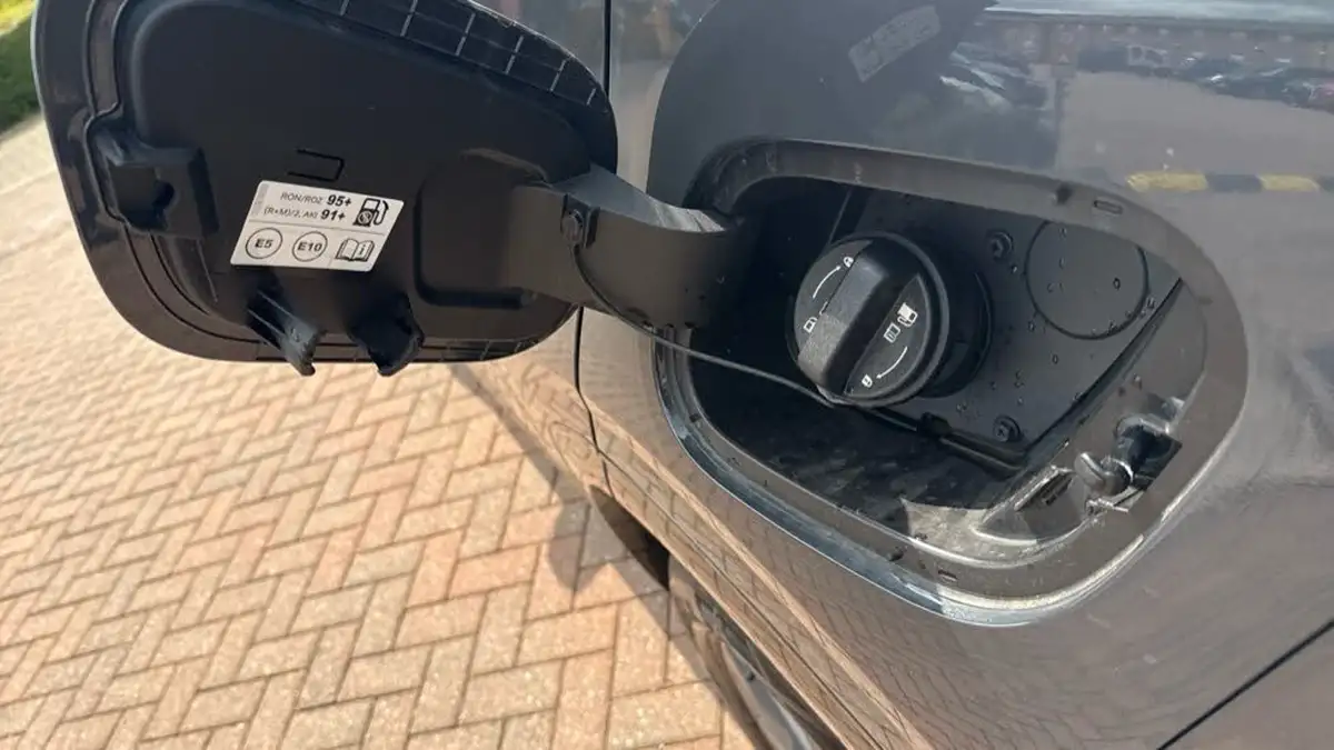 2025-kia-sportage-16-t-gdi-gt-line-207bhp-hev-auto-big-25