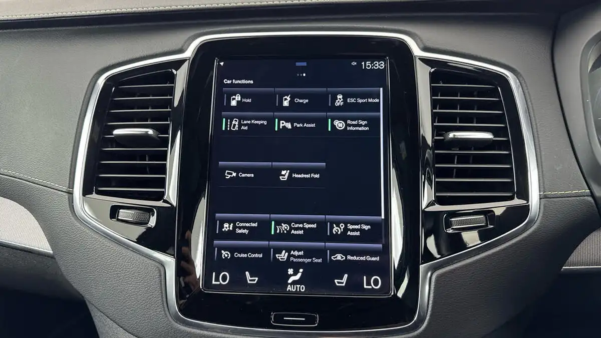2020-volvo-xc90-20-t8-r-design-plug-in-hybrid-big-20