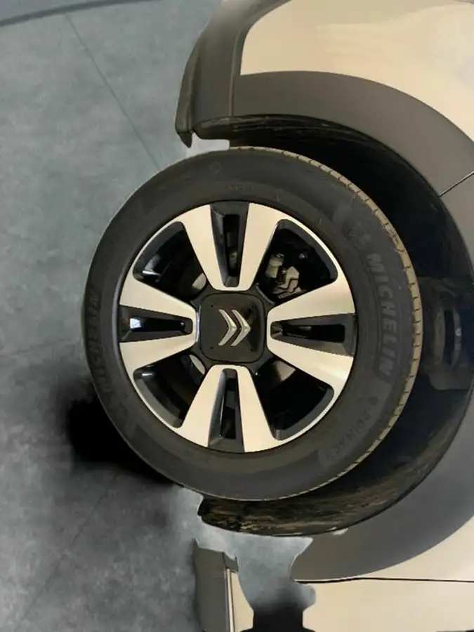 2022-citroen-c3-12-puretech-c-series-big-25
