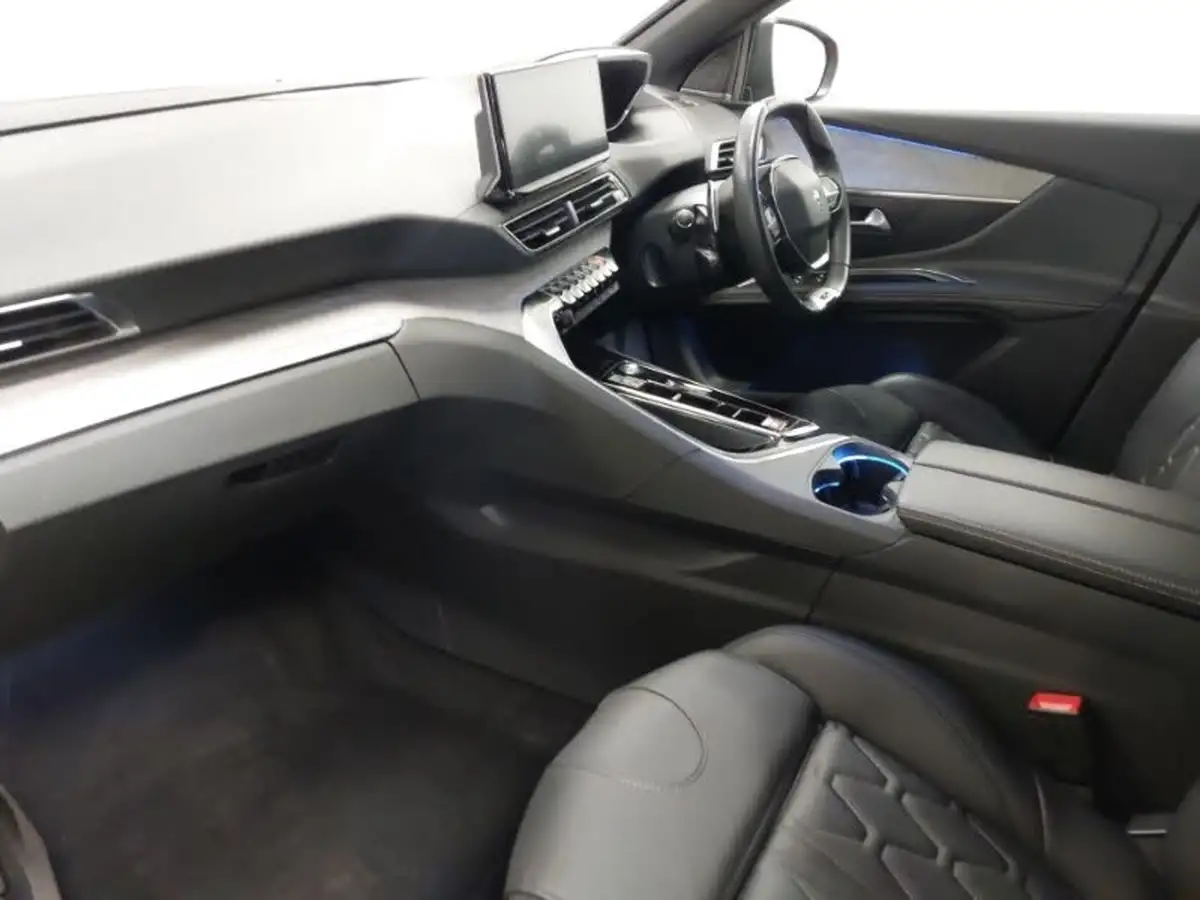 2023-peugeot-3008-suv-12-puretech-gt-130bhp-ss-eat8-big-4