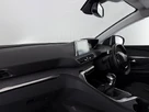 2017-peugeot-3008-suv-12-puretech-allure-small-16