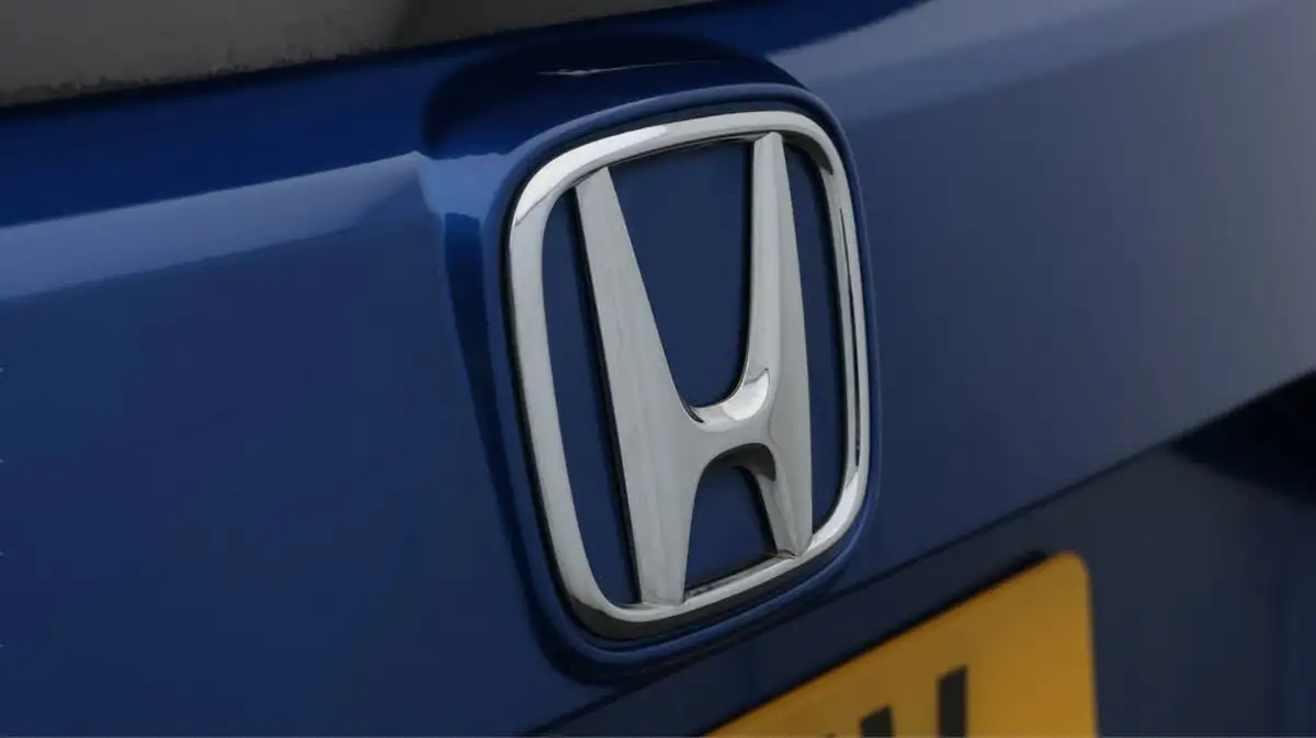 2018-honda-civic-10-vtec-turbo-sr-129ps-hatchback-5d-big-20