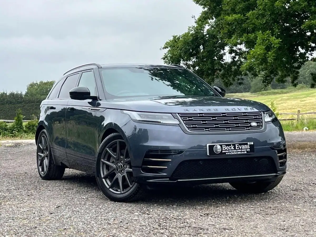2025-land-rover-range-rover-velar-30-d300-dynamic-hse-big-7