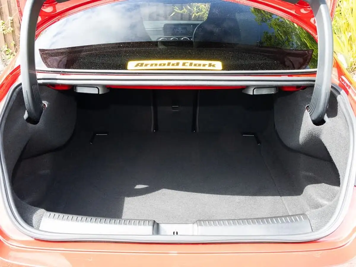 2024-mercedes-benz-cla-13-cla-200-amg-line-premium-plus-coupe-4d-big-7