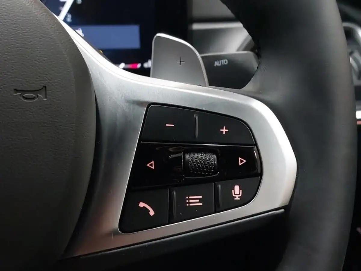 2024-bmw-3-series-20-320i-m-sport-saloon-4d-big-17