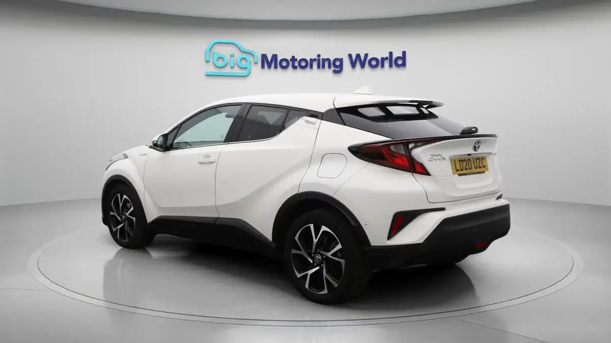 2020-toyota-c-hr-18-vvt-i-design-big-5