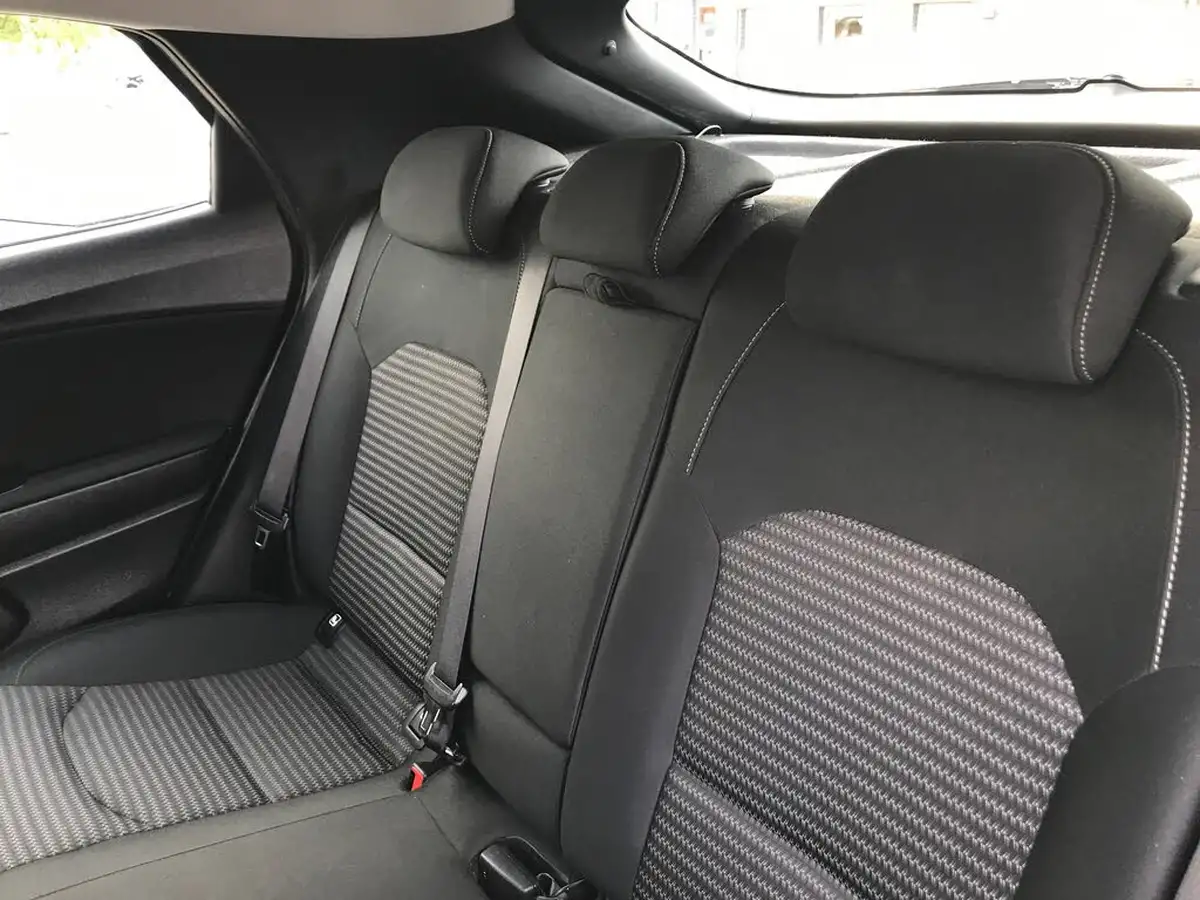 2022-kia-xceed-10-t-gdi-2-big-5