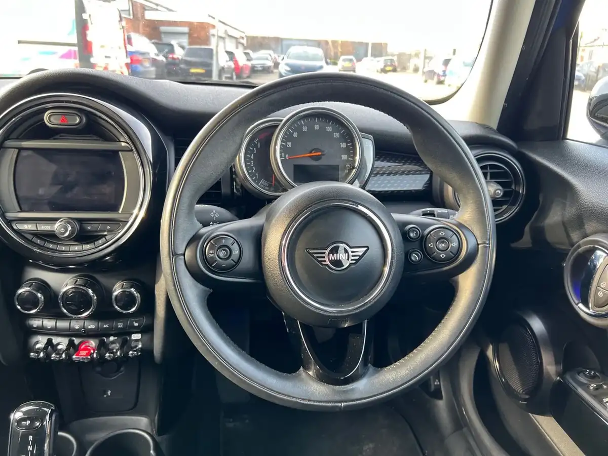 2019-mini-cooper-20-cooper-s-classic-189bhp-hatchback-5d-auto-big-16