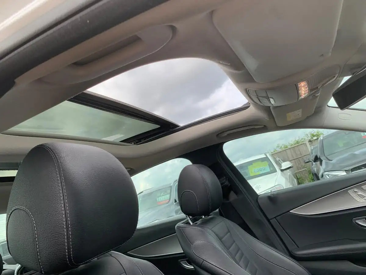 2018-mercedes-benz-e-class-20d-e220d-se-premium-plusss-saloon-4d-big-10