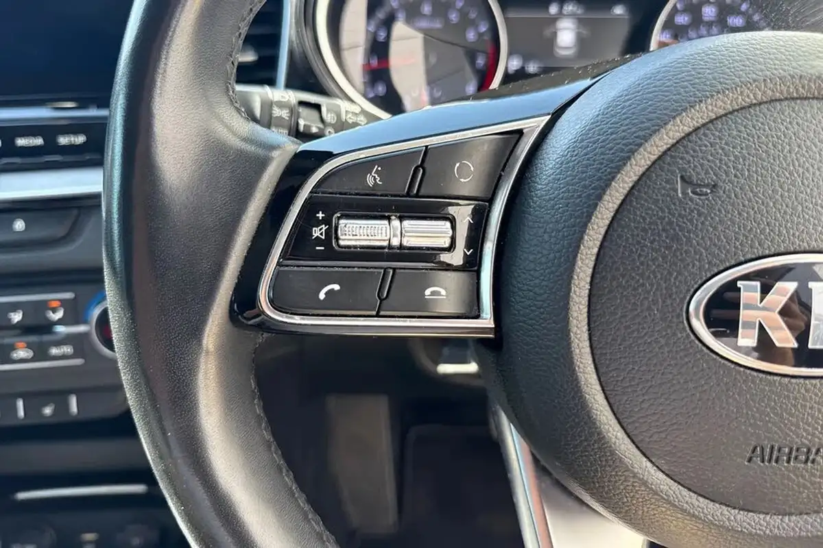 2021-kia-ceed-15-t-gdi-3-hatchback-dct-big-51