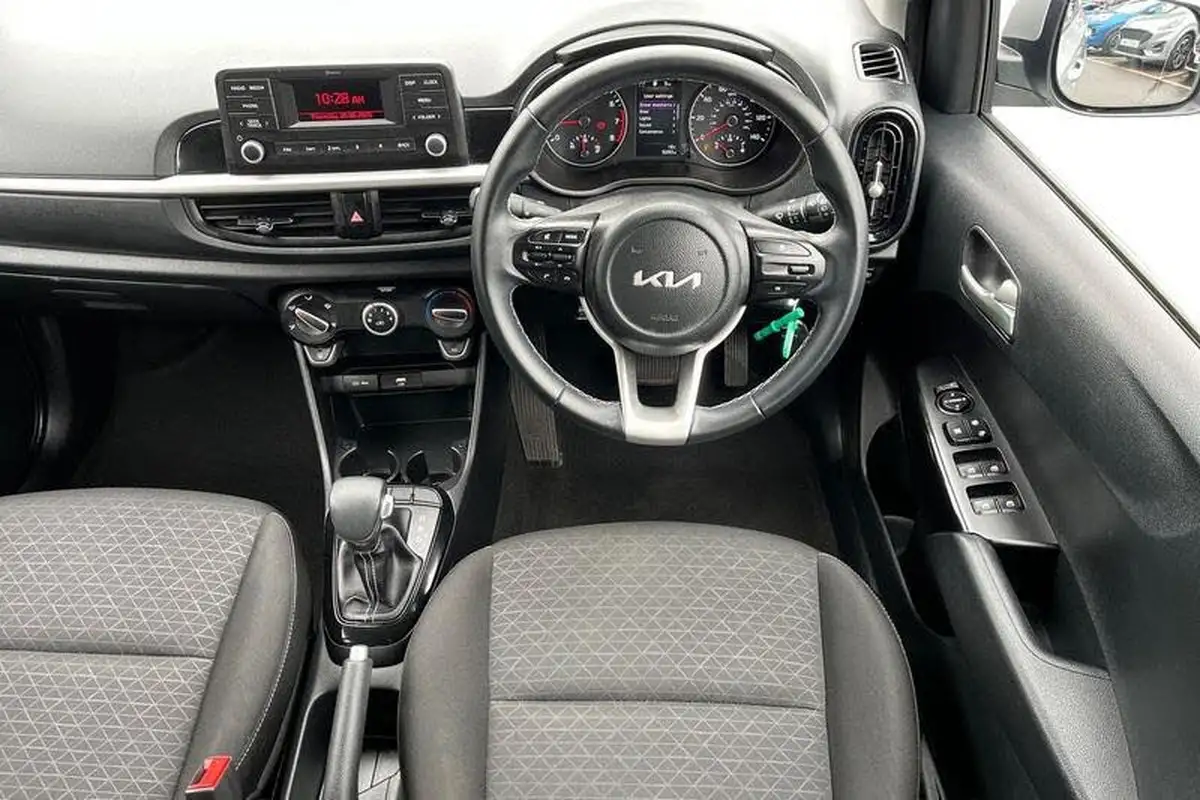 2022-kia-picanto-10-2-auto-seq-big-10