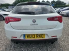 2013-alfa-romeo-giulietta-20td-sportiva-140bhp-small-5