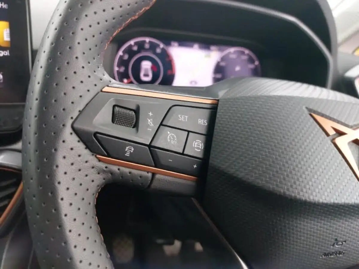 2024-cupra-leon-nf-15-tsi-v1-hatchback-big-12