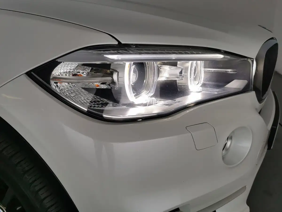 2015-bmw-x5-30td-xdrive30d-se-big-33
