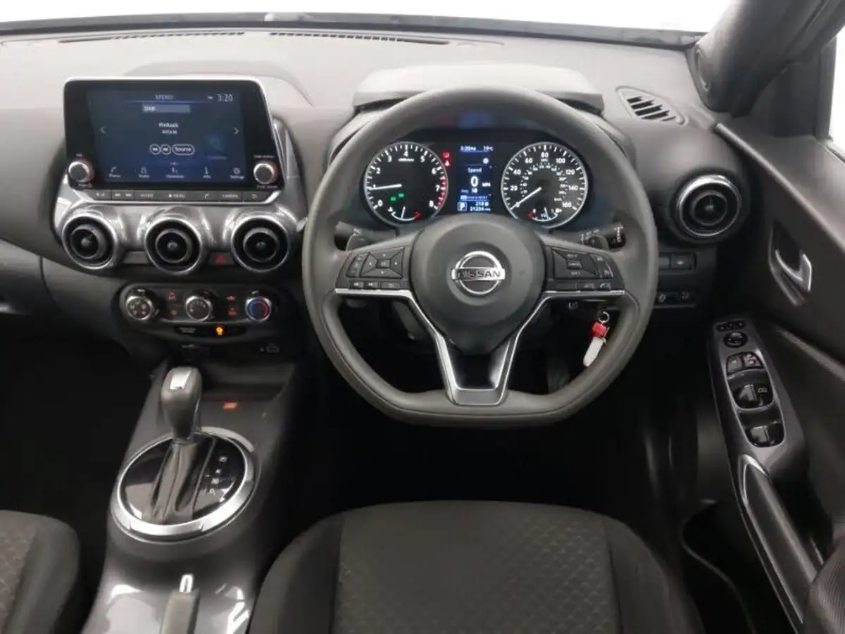 2020-nissan-juke-10-dig-t-acenta-117ps-dct-big-6