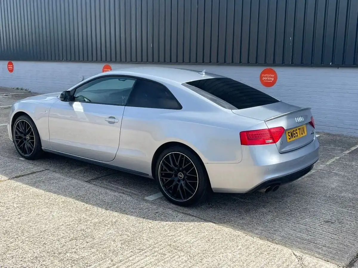2015-audi-a5-20-tfsi-quattro-black-edition-plus-coupe-2d-big-76