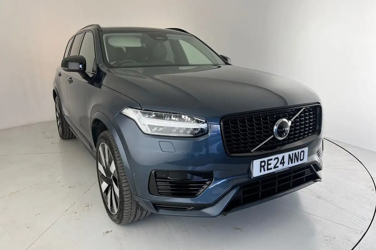 2024-volvo-xc90-20-t8-plus-big-26