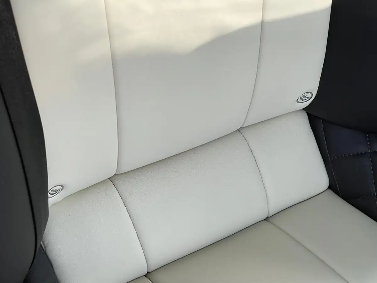 2021-bentley-continental-40-gt-v8-coupe-big-18