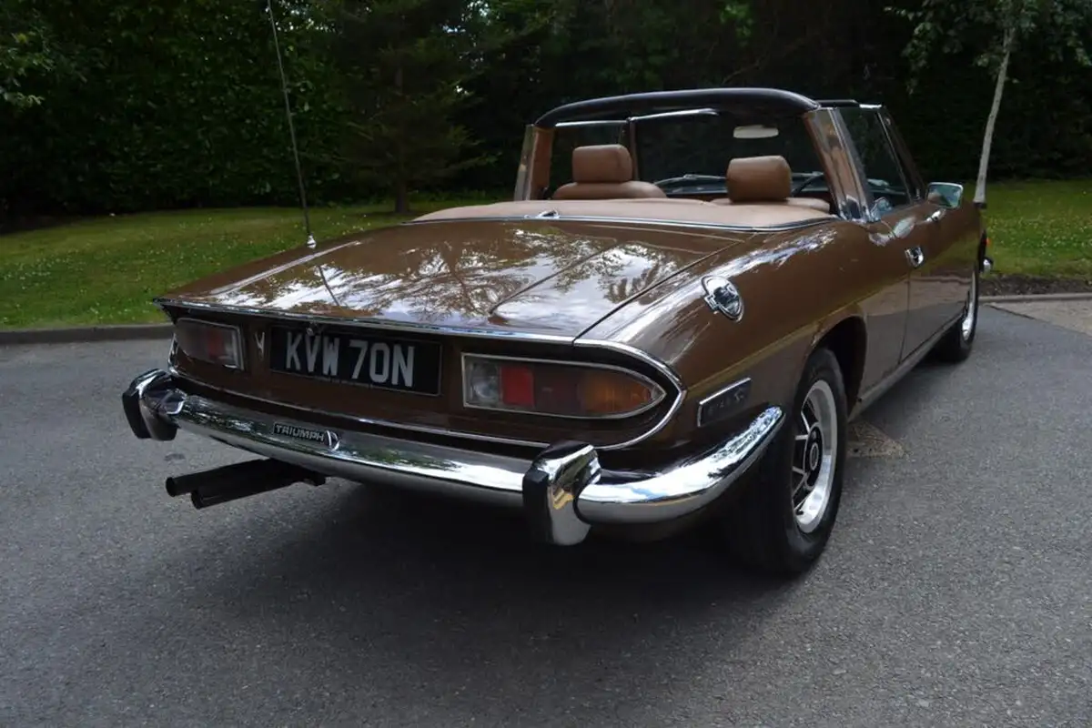 1975-triumph-stag-30-auto-big-68