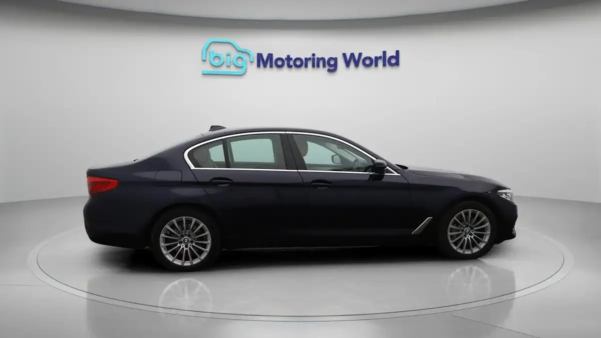 2020-bmw-5-series-20-530e-se-252ps-iperformance-saloon-4d-auto-big-8