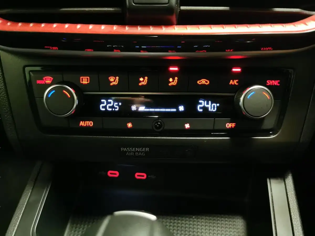 2022-seat-ibiza-10-tsi-fr-110ps-dsg-big-23