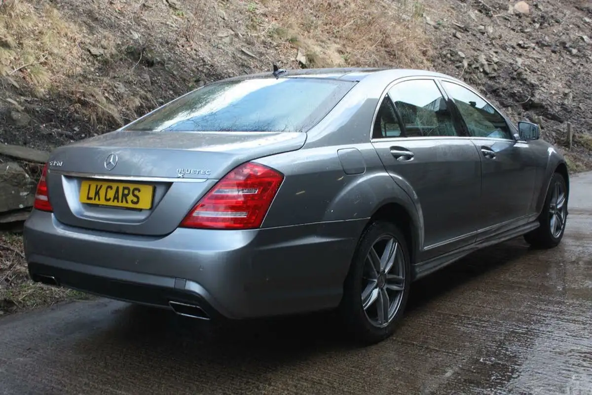 2013-mercedes-benz-s-class-30cdi-s350-bluetec-l-amg-sport-edition-big-3