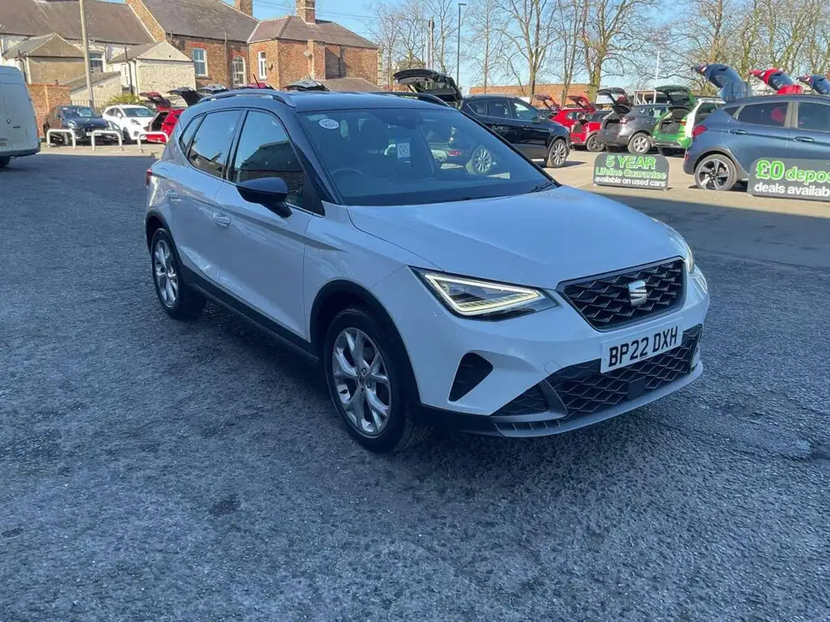 2022-seat-arona-10-tsi-fr-big-0