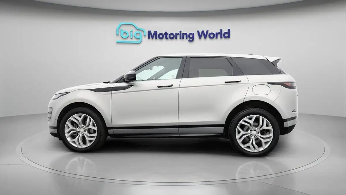 2021-land-rover-range-rover-evoque-15-p300e-r-dynamic-se-big-4