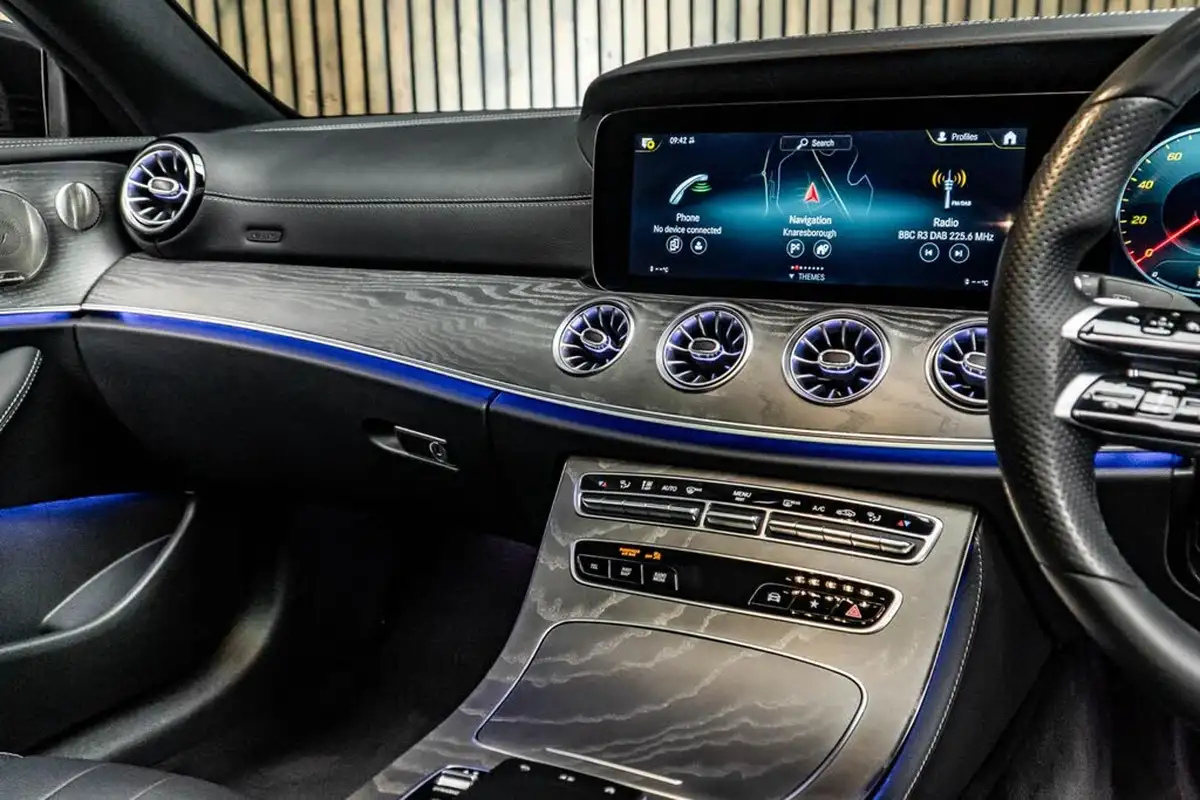 2022-mercedes-benz-e-class-30d-e400d-amg-line-night-edition-premium-plus-330ps-coupe-big-24