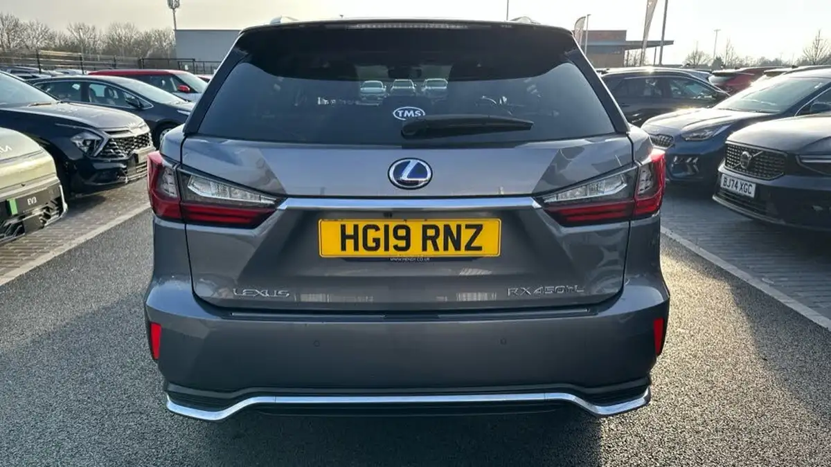 2019-lexus-rx-450h-l-35-takumi-big-33