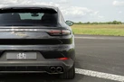 2019-porsche-cayenne-30-v6-e-hybrid-e-hybrid-coupe-small-7