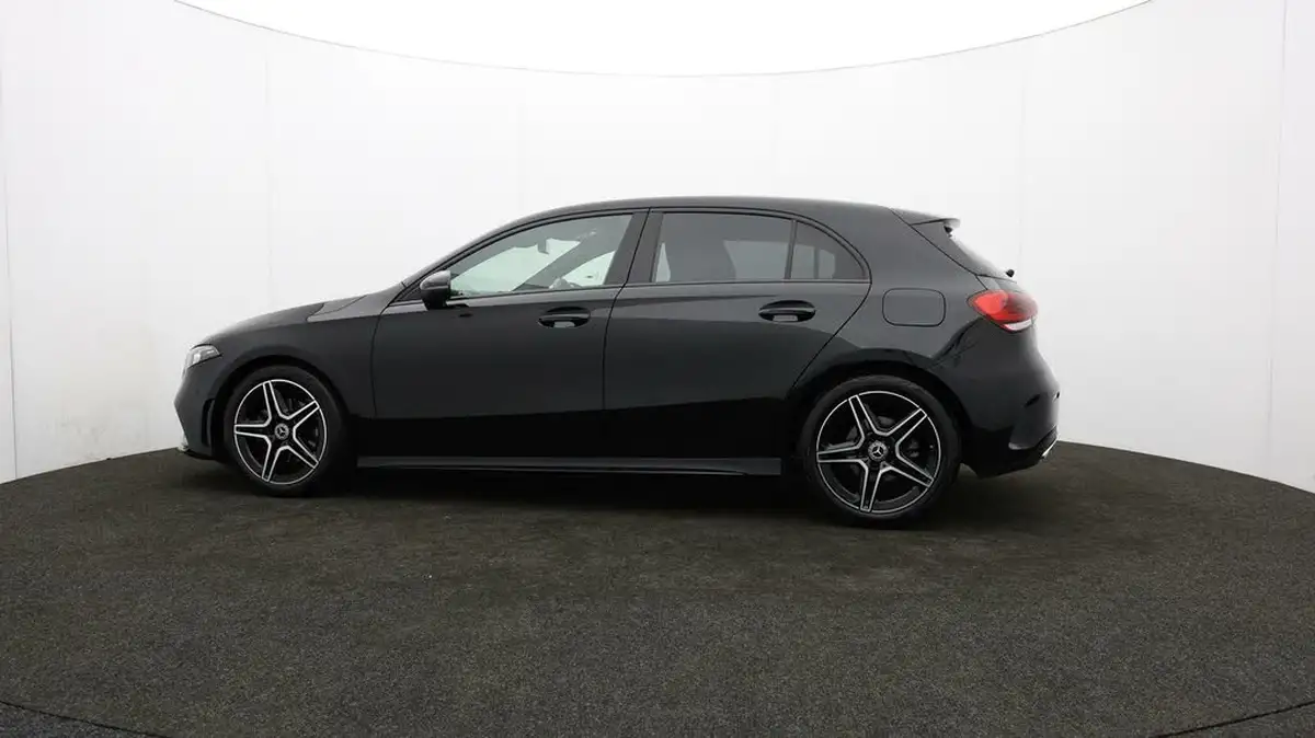 2022-mercedes-benz-a-class-13-a180-amg-line-executive-hatchback-5d-7g-dct-big-74