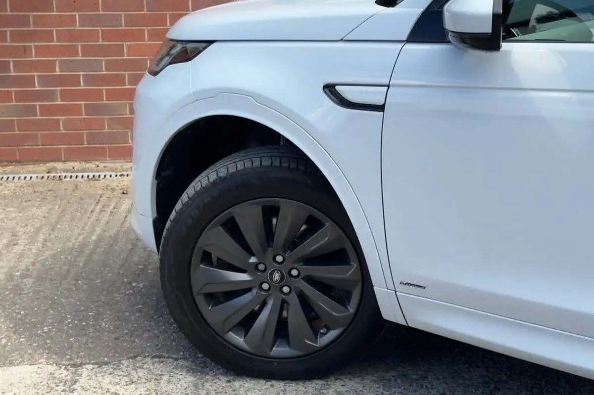 2019-land-rover-discovery-sport-20-d180-r-dynamic-se-big-22
