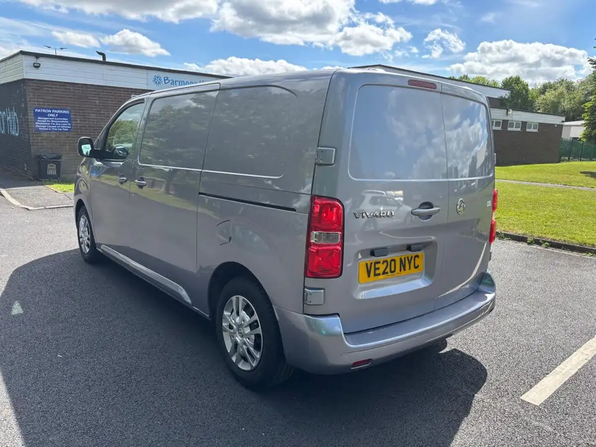 2020-vauxhall-vivaro-15td-2700-l1h1-sportive-120pseu6dt-big-6