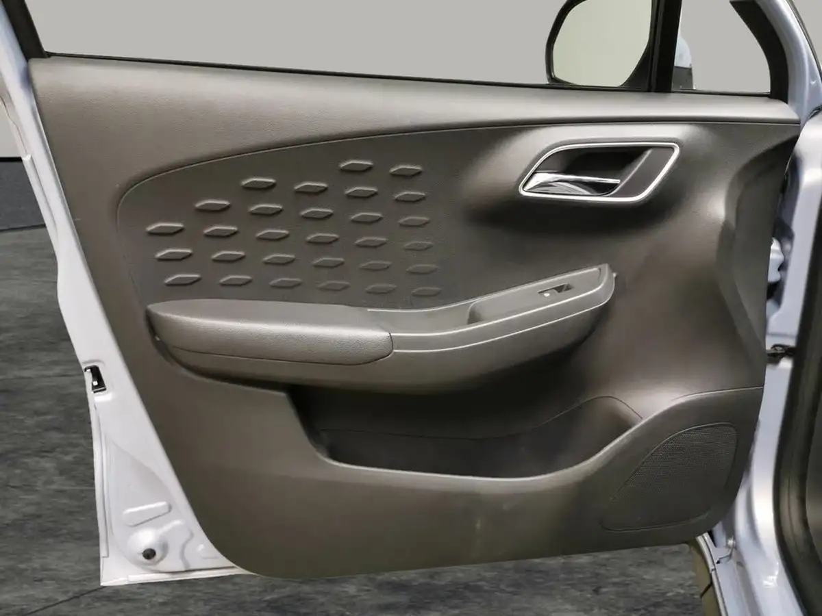 2023-mg-mg3-15-vti-tech-exclusive-nav-big-32