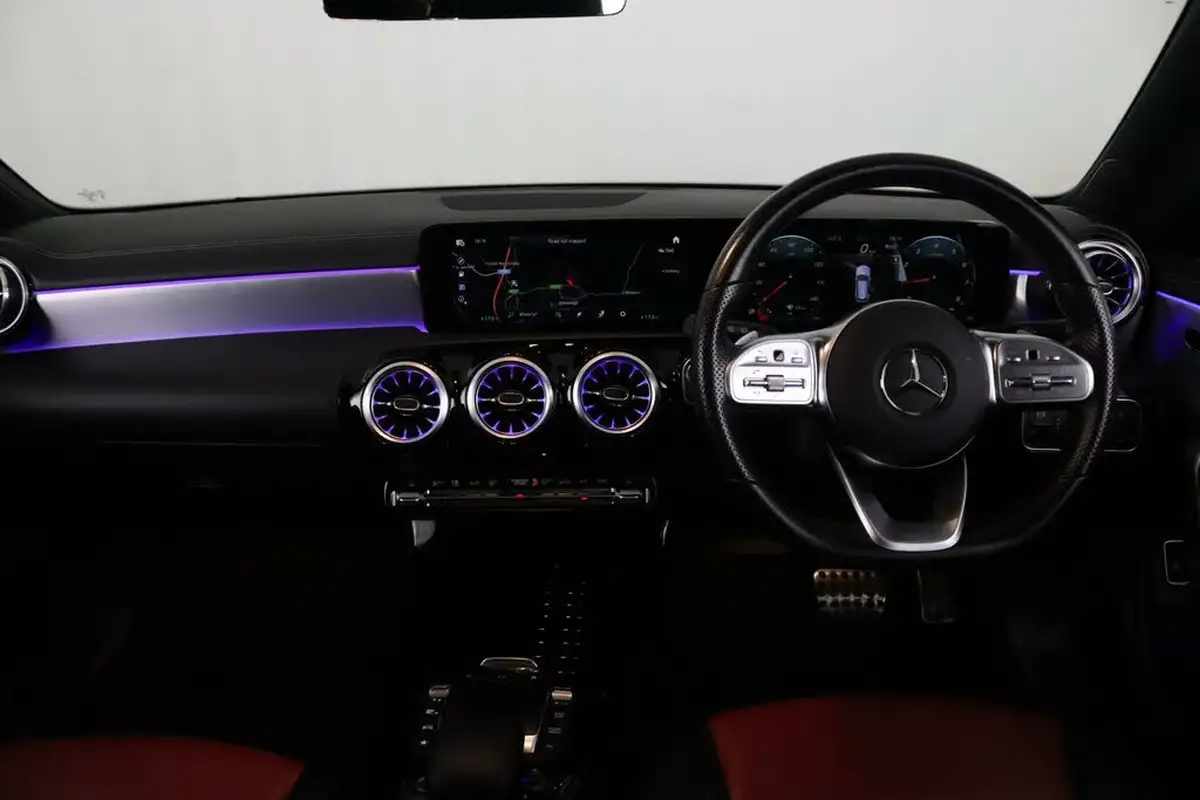 2021-mercedes-benz-cla-13-cla-200-amg-line-premium-shooting-brake-5d-big-16