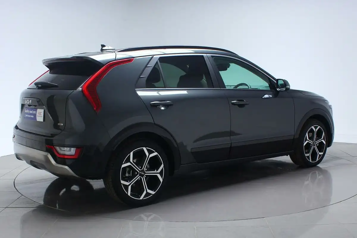 2024-kia-niro-16-gdi-4-127bhp-hev-132kwh-big-5