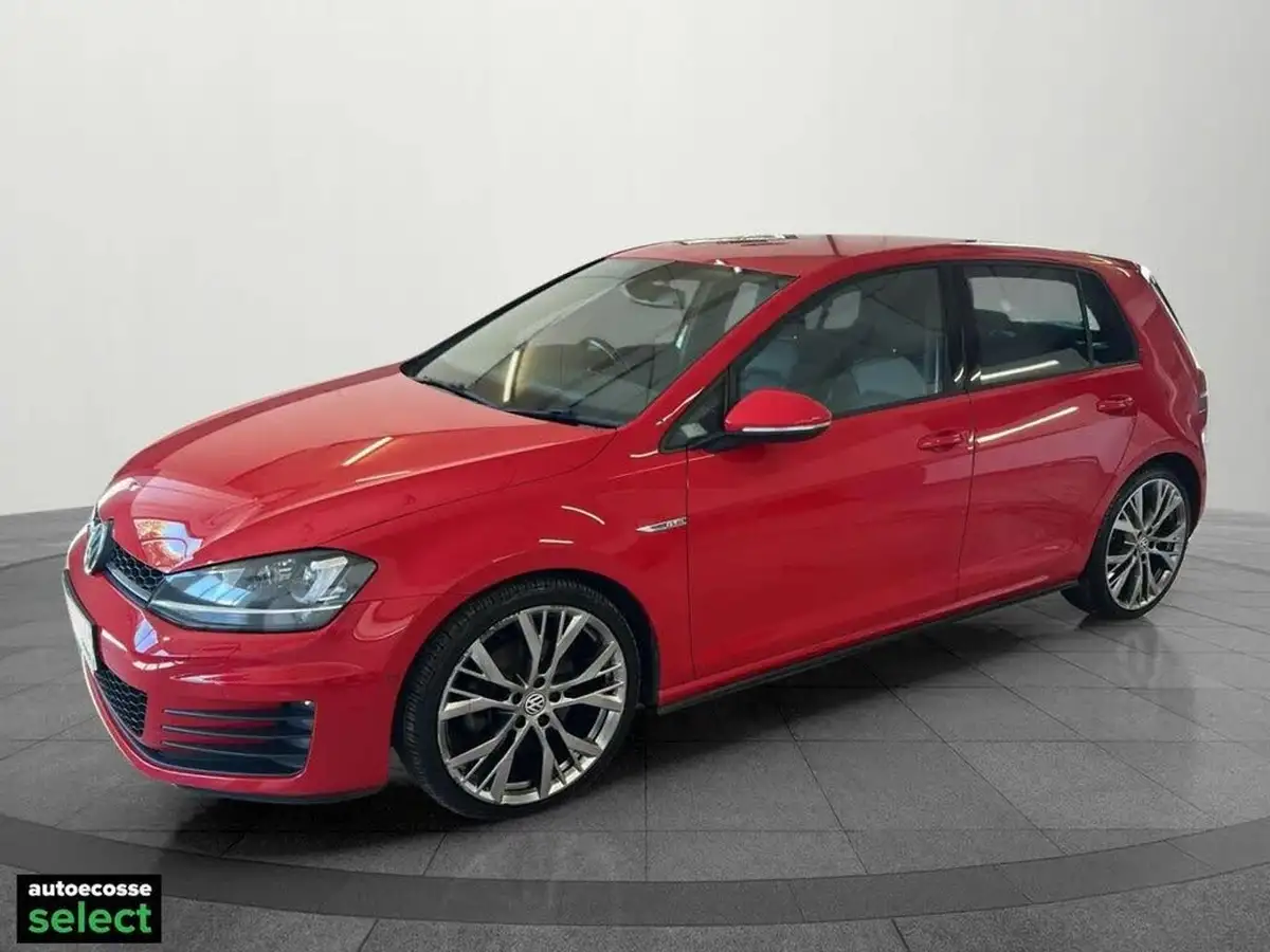 2014-volkswagen-golf-20tdi-gtd-bmt-5d-big-12