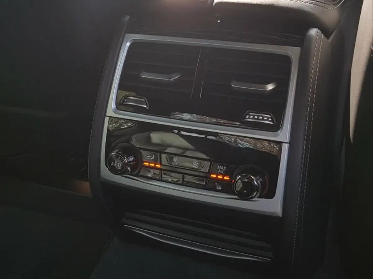 2022-bmw-7-series-30td-740d-m-sport-big-18