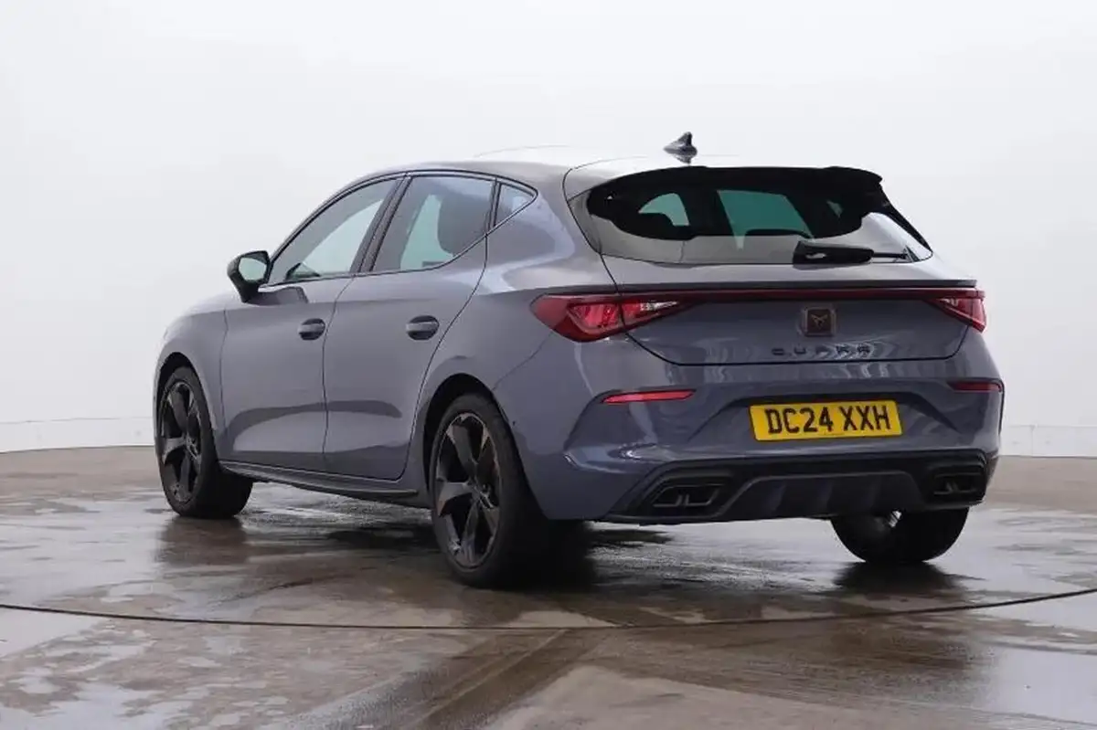 2024-cupra-leon-nf-15-etsi-v1-design-edition-hatchback-big-1