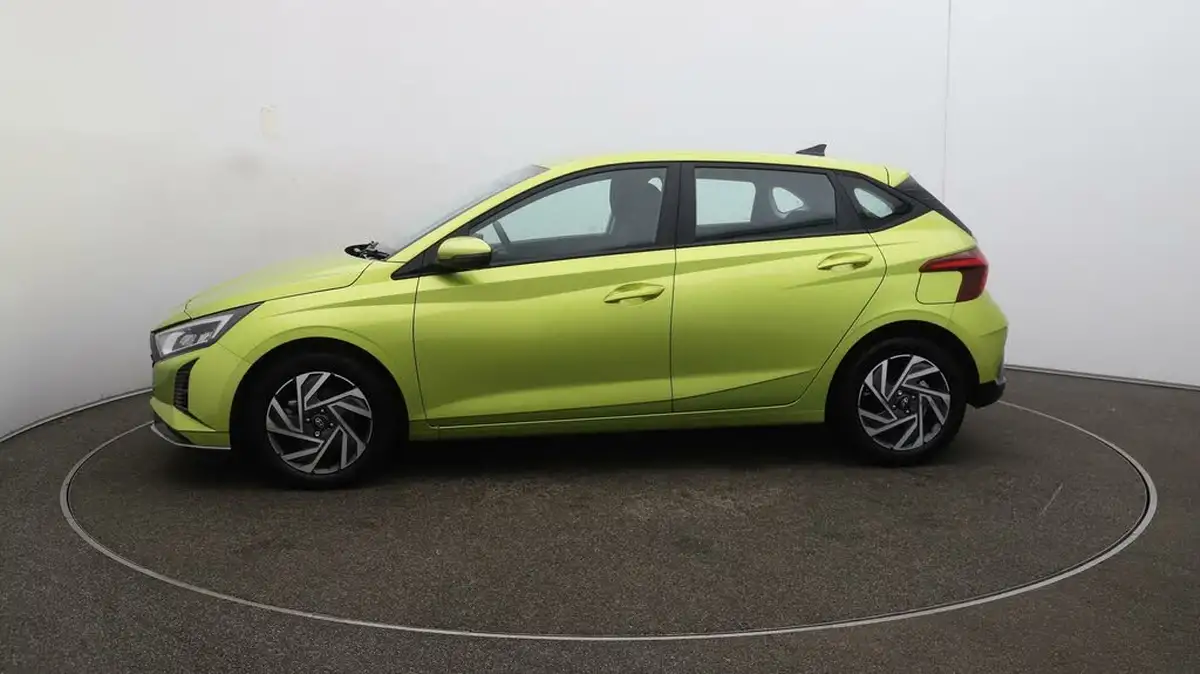 2024-hyundai-i20-10-t-gdi-advance-big-57