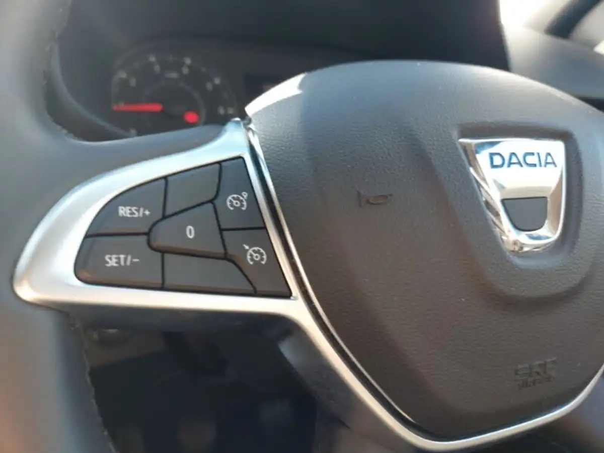 2022-dacia-sandero-stepway-10-tce-prestige-90bhp-big-14