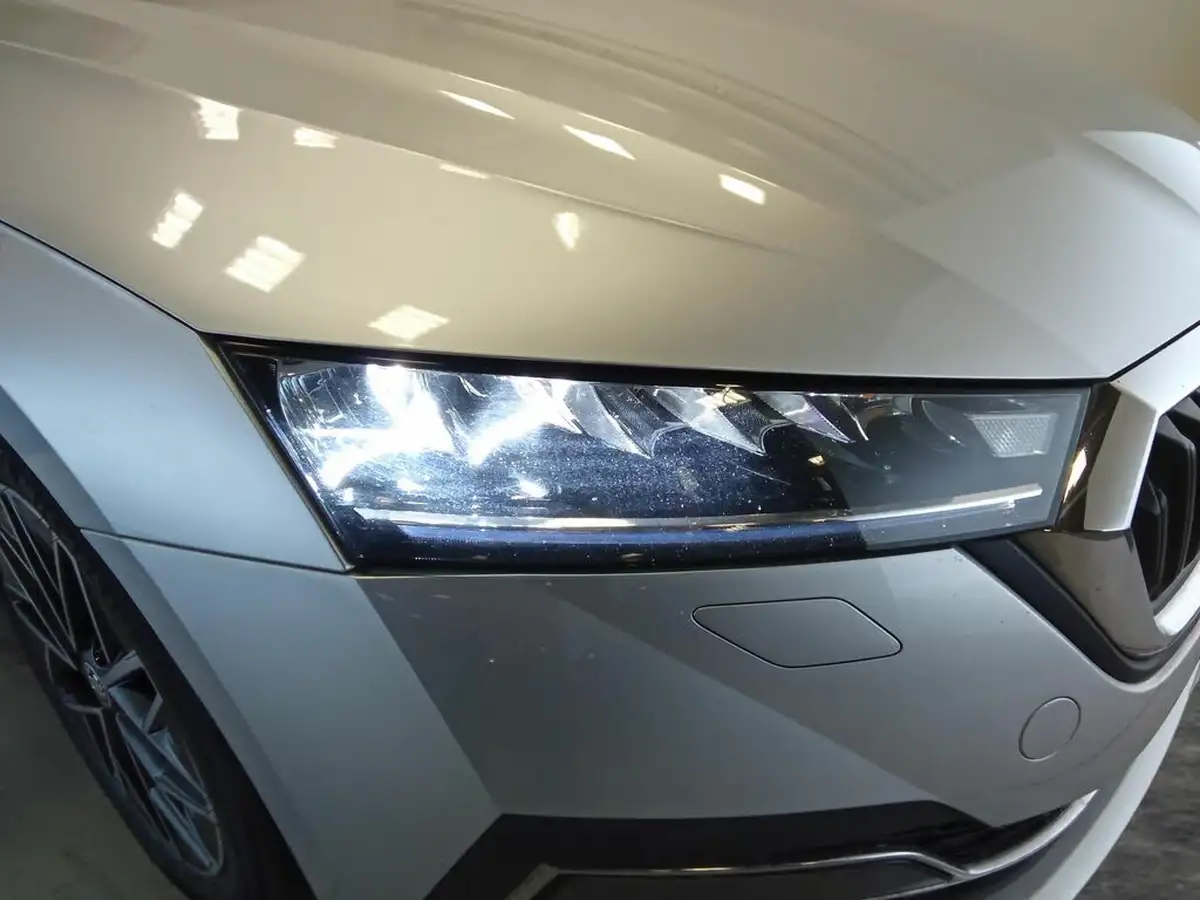 2021-skoda-octavia-20tdi-se-l-116ps-estate-big-5