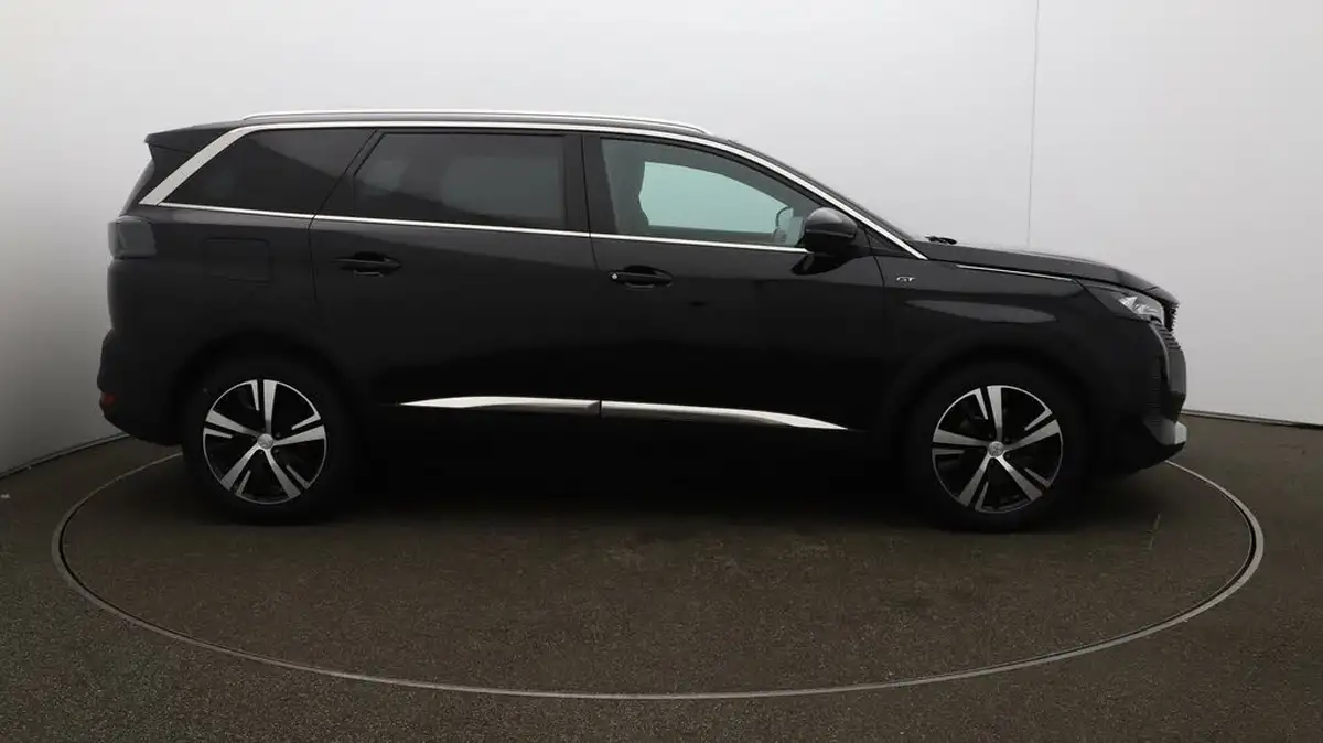 2021-peugeot-5008-suv-15-bluehdi-gt-eat8-big-43