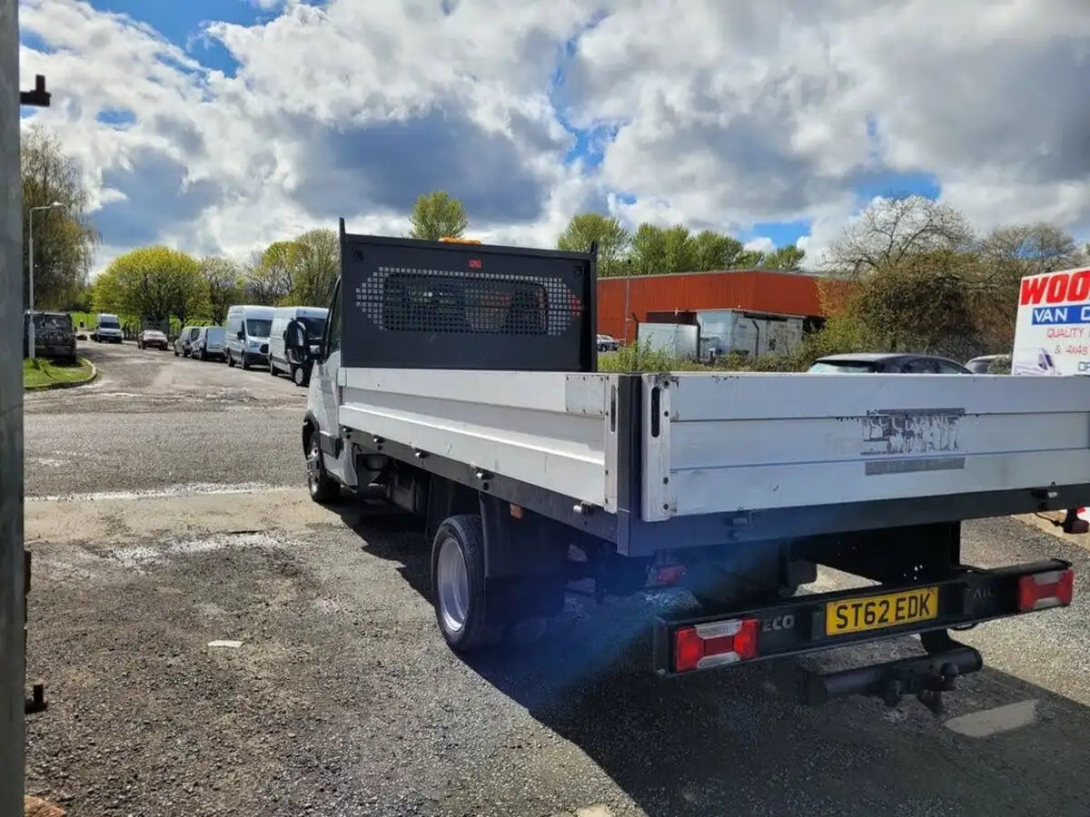 2012-iveco-daily-c-class-23td-35c13-lwb-35c13-cab-big-7